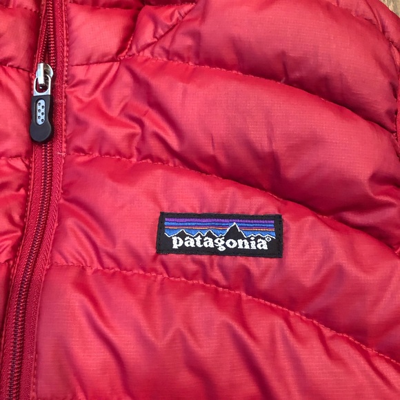 Patagonia Down Vest Size Small - Picture 3 of 12